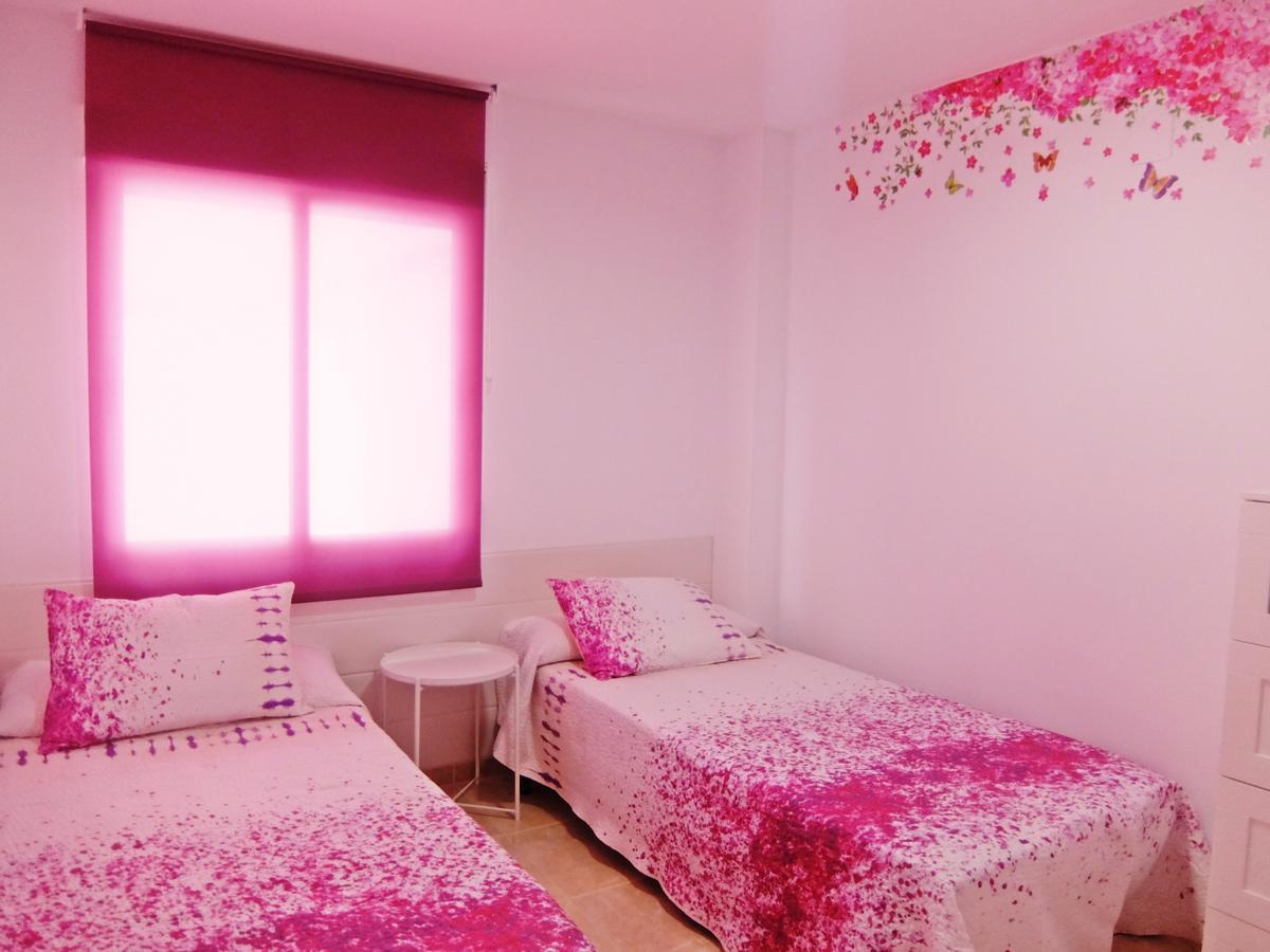 Apartamento Familiar Junto A La Playa De San Fernando - Oliva Dış mekan fotoğraf