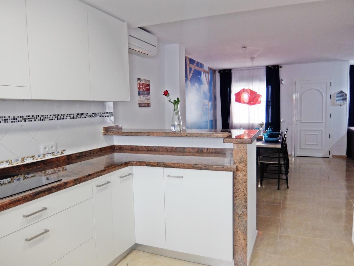 Apartamento Familiar Junto A La Playa De San Fernando - Oliva Dış mekan fotoğraf